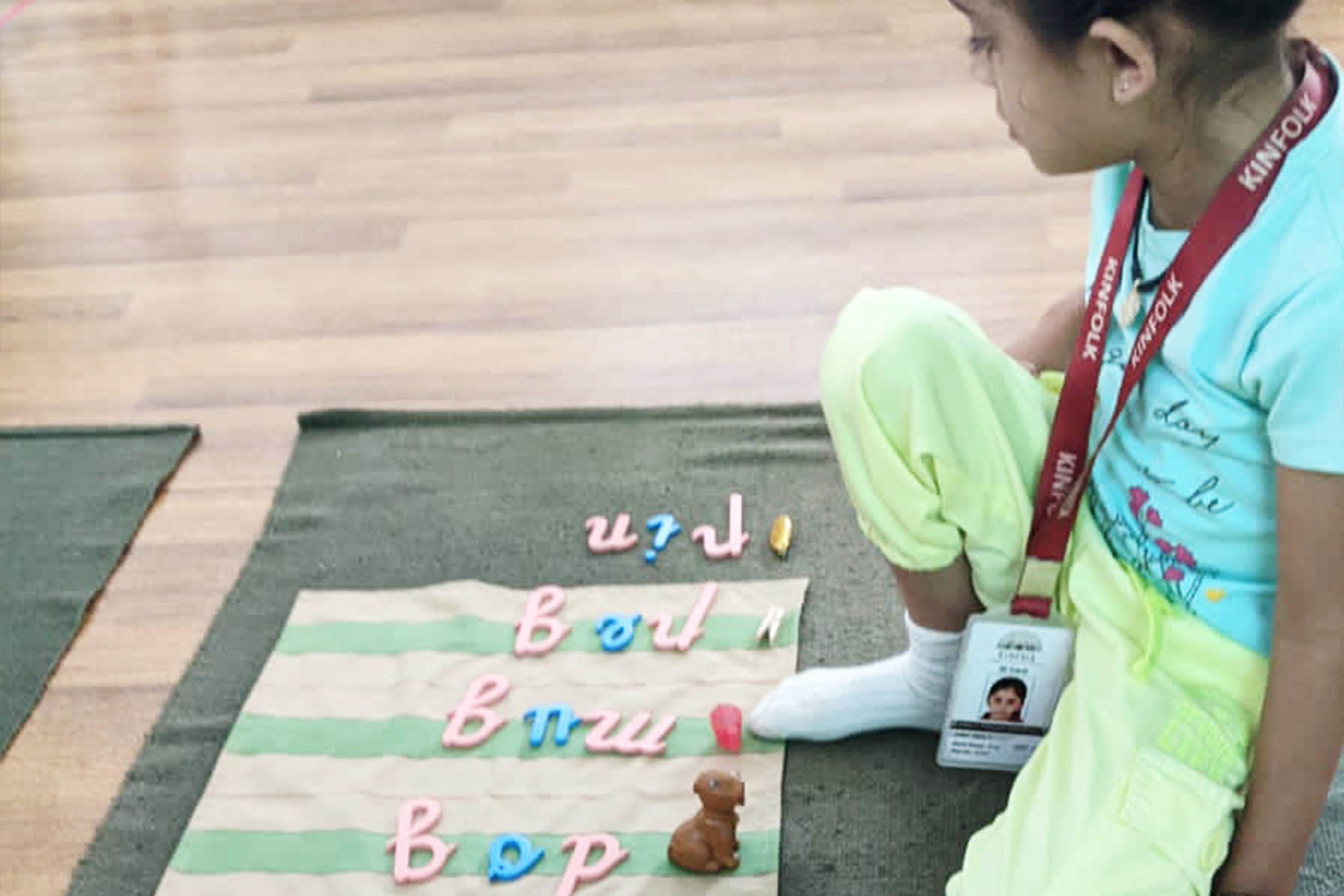 what is montessori method education childrens playing games